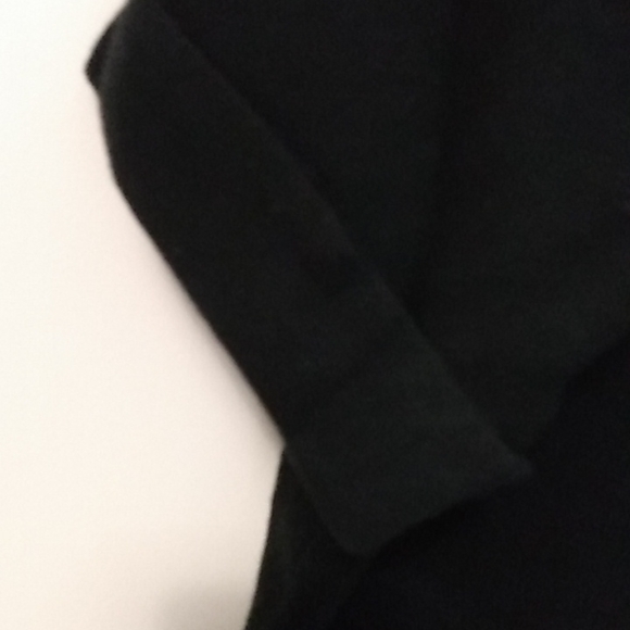 Talbot's Black & White Stripe Short Sleeve Sweater NWT Size L - Picture 4 of 8